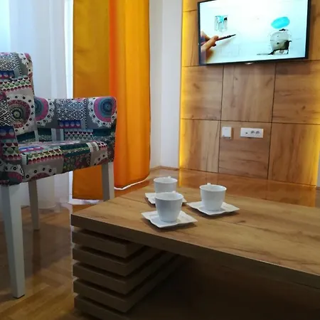 アパート Dunja ヴァリェヴォ